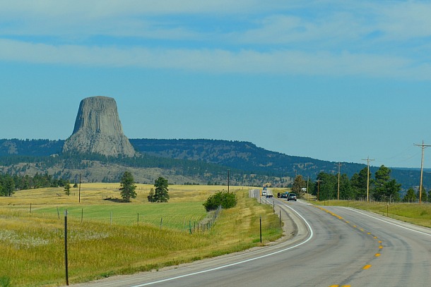 devil's tower in the distance
