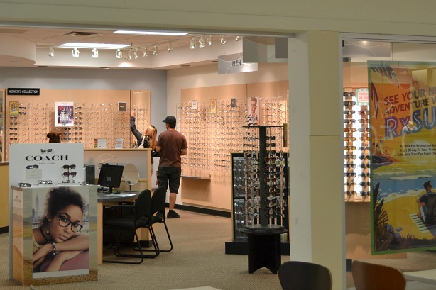 pearle-vision-store