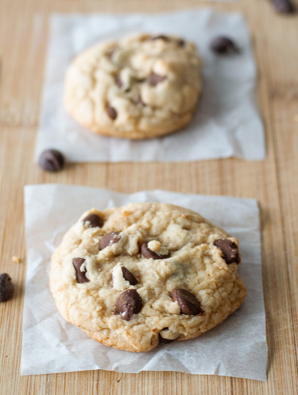 best-ever-easy-chocolate-chip-cookies