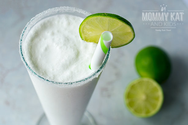 lime-coconut-cocktail-summer-beverage