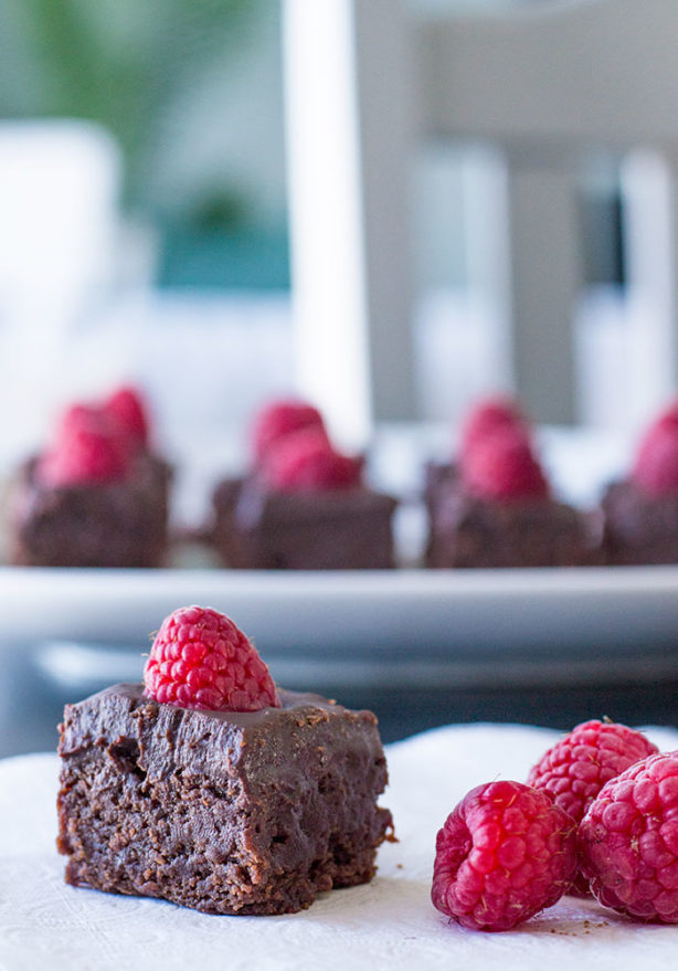 chocolate-raspberry-truffle-square