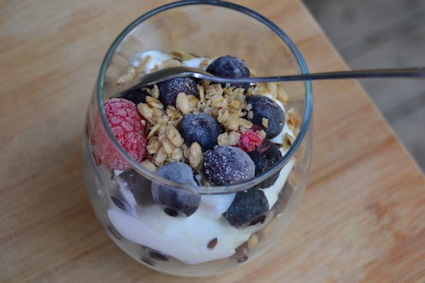 breakfast berry parfait