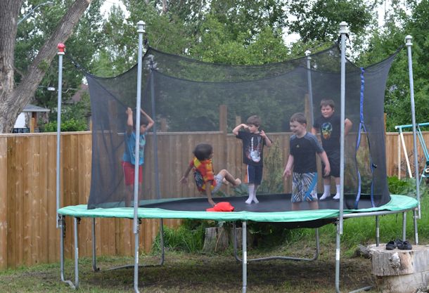 kids on trampoline