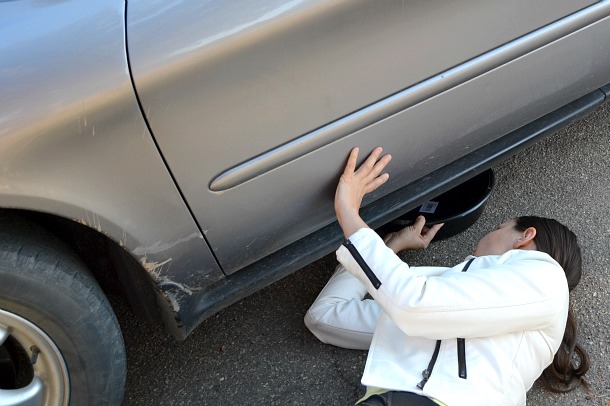 draining oil from the car