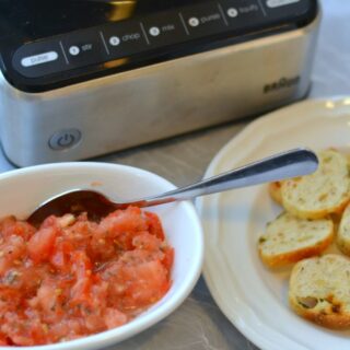 easy tomato bruschetta