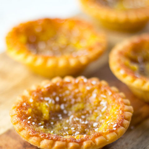 smoked-maple-butter-tart-closeup