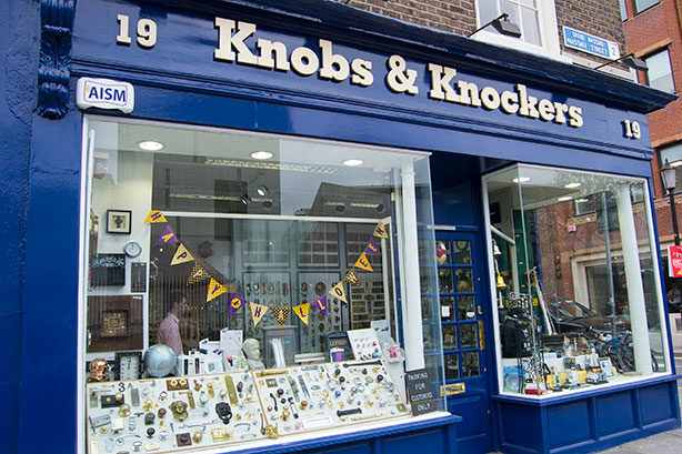 dublin-knobs-and-knockers