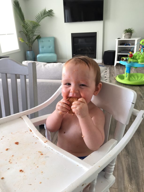 baby-boy-eating-pizza