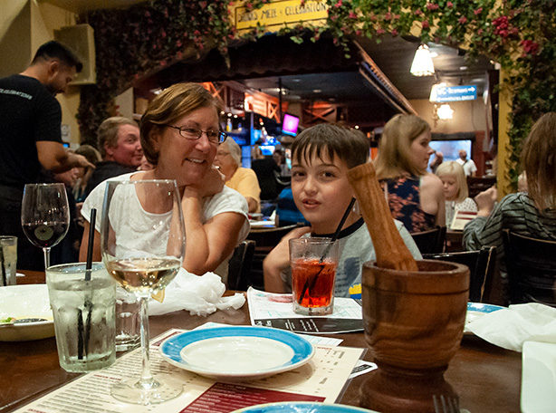 family-at-tavena-opa-restaurant