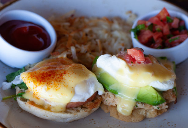 shores-eggs-benedict