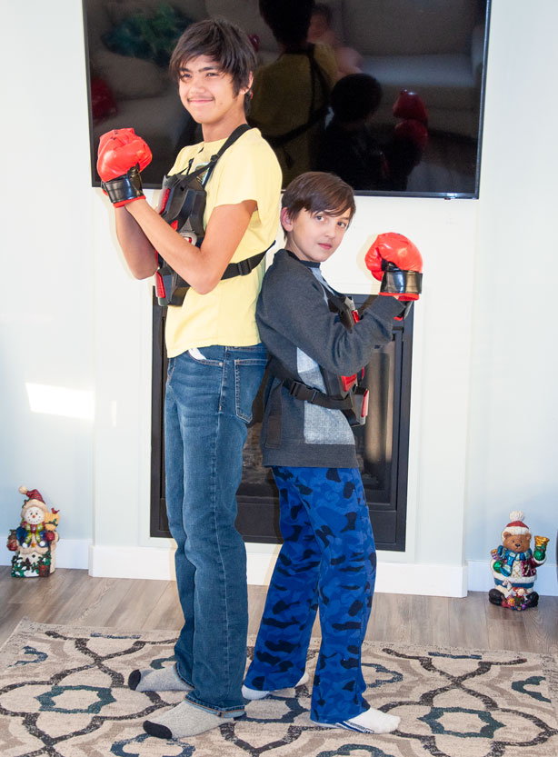 boys-in-boxing-battle-gear