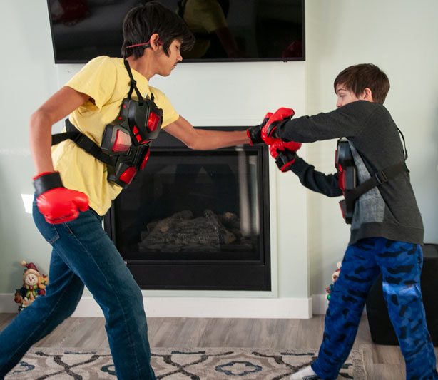 boys-using-boxing-battle-set
