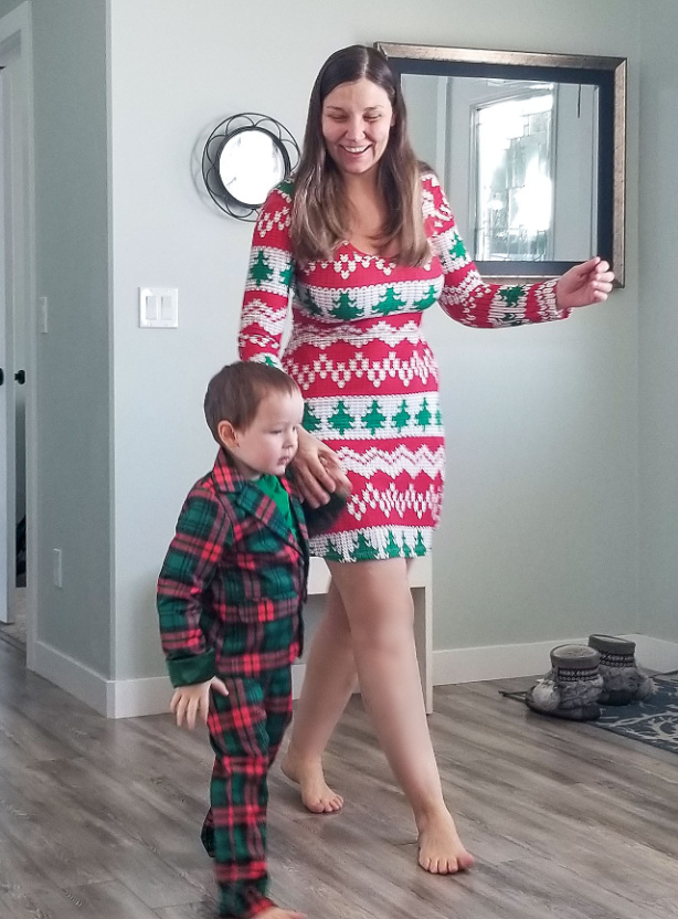 Standing Out During the Holidays with Shinesty Mommy Kat and Kids