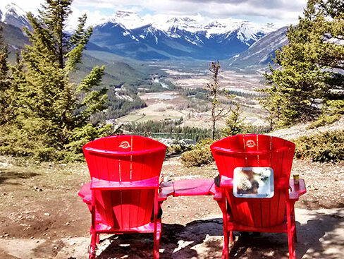 banff-tunnel-mountain-chairs