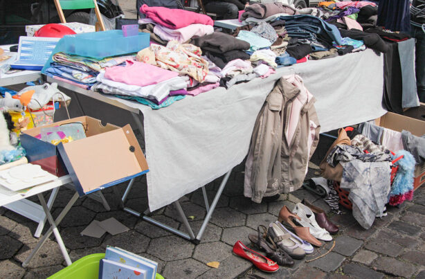 yard sale table