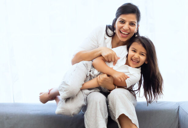 mom-and-daughter-on-couch