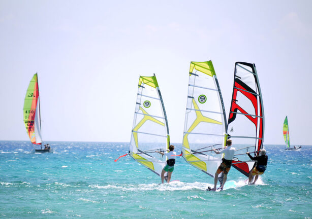 windsurfers-on-water