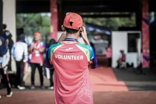 volunteer-at-event