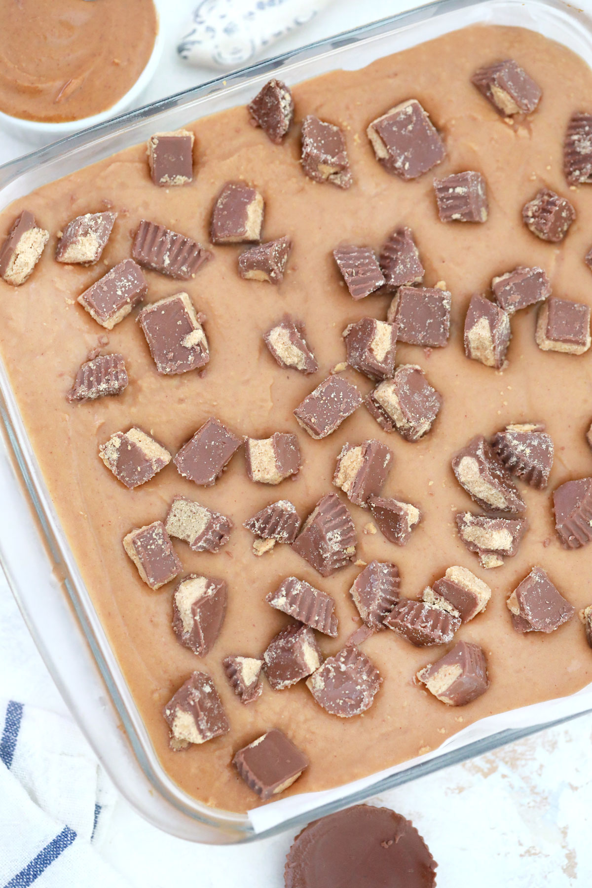 peanut butter fudge in pan