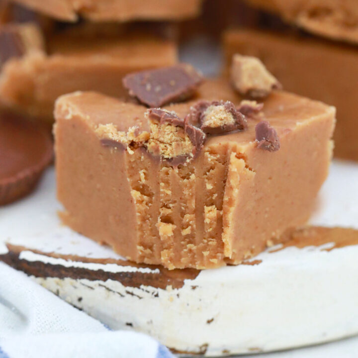 peanut butter fudge square