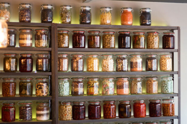 storage-containers-in-pantry