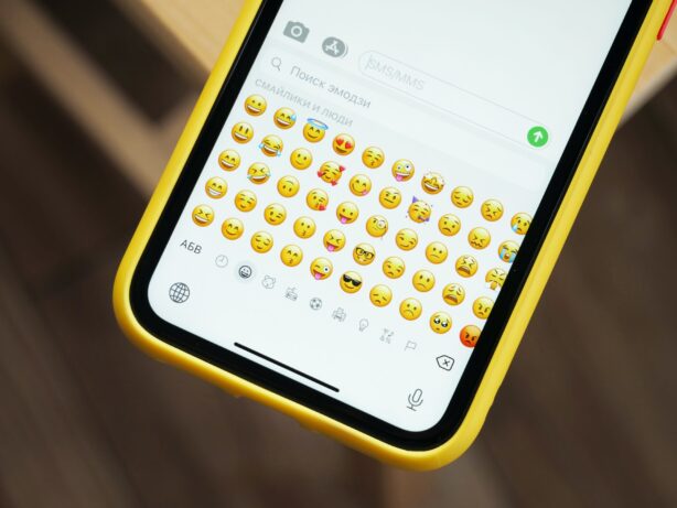 40+ Teenager Hidden Secret Emoji Meanings Parents Should Know
