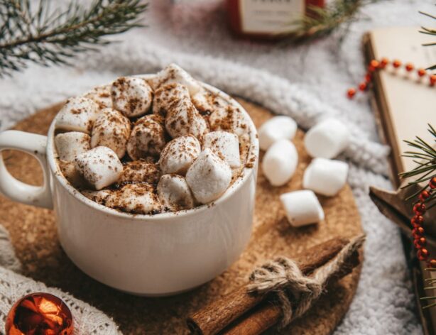 hot chocolate and marshmallows